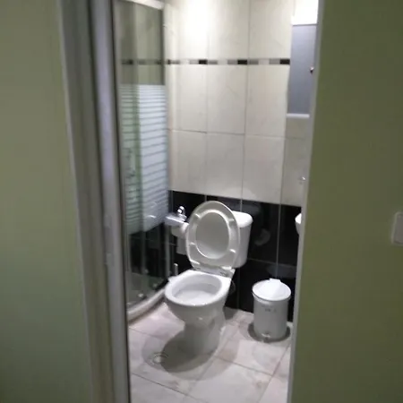 Pensionat Jannis Castle Himare