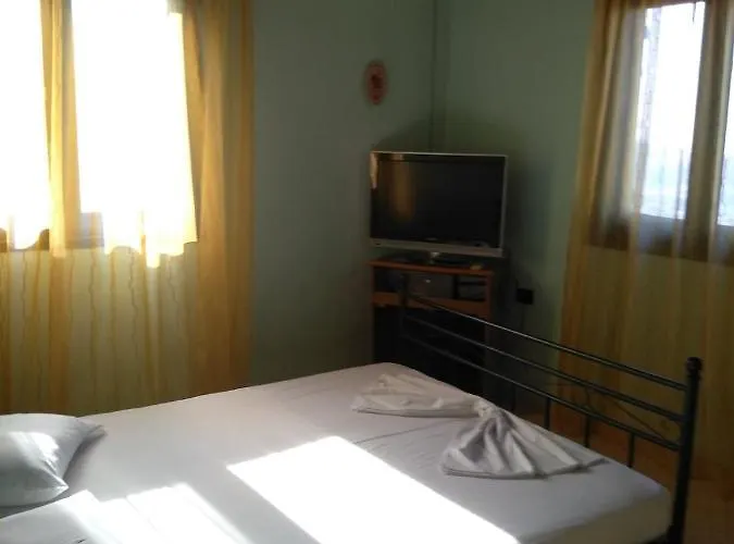 Jannis Castle 4* Himarë