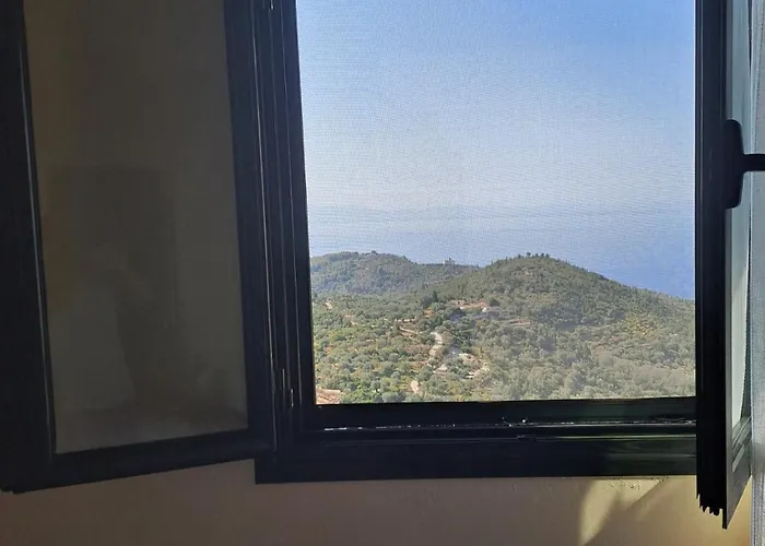 Jannis Castle Konukevi